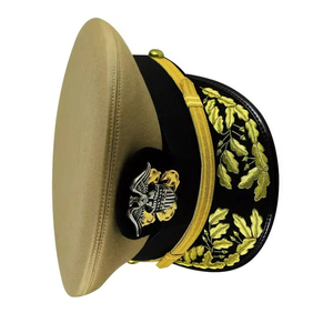 หมวกทรงพิธีการ OEM พร้อมปีกหมวกปักดิ้นทอง ขายส่งหมวกทรงแหลมแบบยูนิฟอร์ม พร้อมตราปักดิ้น ป้ายตราสัญลักษณ์ - Product Image 4