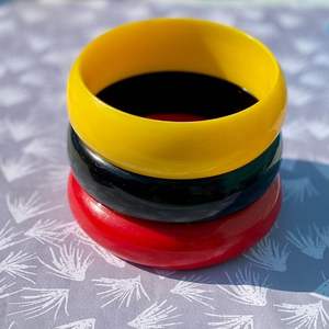 Bracelet en résine à pois et rayures pour femme, bijou de main, ornement de poignet, accessoire pour fête et usage quotidien - Product Image 1