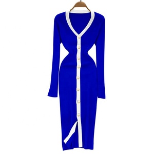 Robe longue décontractée pour femme en crêpe côtelé, style portefeuille, avec fente, motif uni, manches longues, personnalisable pour l'automne - Product Image 6