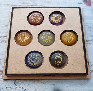 Juego de Discos de Orgón de 7 Chakras, Cristales Curativos de Reiki, Símbolos de Chakra, Hechos a Mano, Pulidos, Piedras de Meditación para Equilibrar la Energía, Anti-Ansiedad - Product Image 4