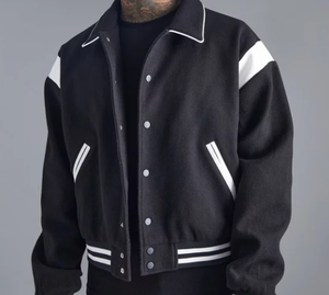 Veste universitaire rayée noire et blanche pour homme, col rabattu, boutonnée, décontractée, en laine et polyester, collection automne 2027 - Product Image 1