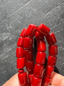 Rosario Islámico de Resina Roja Ecológico Hecho a Mano con Borla Plateada, Misbaha Musulmana - Product Image 2