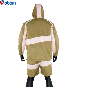 Conjunto Deportivo de Nylon Transpirable y Cómodo, Estilo Hip Hop, Chaqueta Corta con Cierre y Parches con Logotipo Personalizado, Pantalones Cortos Deportivos - Product Image 4