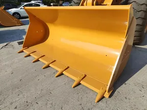 Chargeuse sur chenilles Lonking LG955H de 5 tonnes avec moteur Weichai et PLC pour les opérations de stockage de céréales et de carrières moyennes - Product Image 5