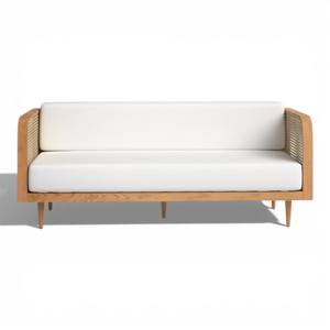 Canapé 3 places en bois de teck naturel de style Mid-Century Modern avec accoudoirs en cannage de rotin tressé à la main et revêtement en tissu blanc minimaliste - Product Image 3