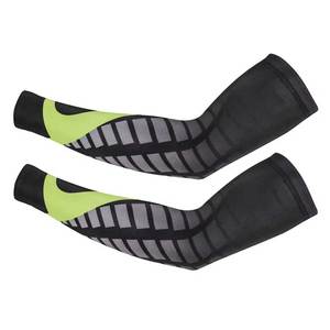 Unisex Cycling <b>Arm</b> <b>Sleeves</b> Green Black Pattern Anti-Uv Quick Dry Sweat-Wicking Breathable Adult <b>Compression</b> <b>Sleeve</b> - Product Image 1