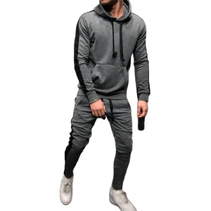 Conjunto de ropa deportiva de otoño para hombre, 2 uds., sudadera con capucha y traje de pantalón, estampado ecológico para deportes de invierno y correr - Product Image 4