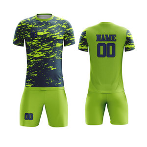 Ensemble de tenue de football léger et respirant pour hommes et jeunes, maillot de football à séchage rapide, short et chaussettes assortis, kit de sublimation personnalisé - Product Image 1