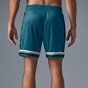 Pantalones Cortos de Baloncesto Personalizados de Alta Calidad, 100% Poliéster, Color Sólido, Cintura Alta, Secado Rápido y Transpirables - Product Image 3