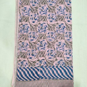 Custom 100% Cotton <b>Sarongs</b> with Floral Pattern Durable & Anti-Bacterial for Beachwear & Resort Shops Wholesale - Product Image 4