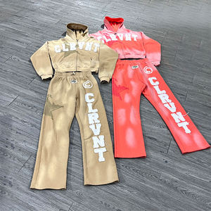 Conjunto de Chándal Personalizado de Fábrica con Pedrería: Sudadera con Capucha y Pantalones Acampanados Estilo Urbano - Product Image 4