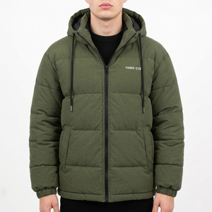 Veste matelassée à capuche pour homme HAWK EYE, manteau d'hiver épais et matelassé, coupe-vent décontracté avec fermeture éclair sur le devant, logo vert olive - Product Image 1