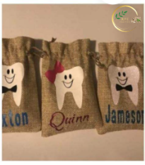 Sac cadeau en jute naturel imprimé avec logo personnalisé pour les événements promotionnels et l'emballage de vente au détail - Product Image 5
