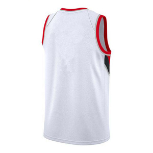 Camiseta de Baloncesto a Rayas Blancas, Rojas y Negras de Index Apparel para Hombre, Sin Mangas, Cuello en V, Malla Transpirable, Ropa Deportiva para Todas las Temporadas - Product Image 2