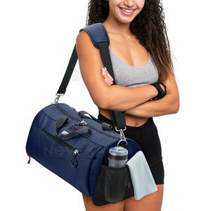 Bolsa de Gimnasio Impermeable y Resistente con Múltiples Bolsillos, Perfecta para Entrenamiento, Yoga y Actividades al Aire Libre - Product Image 3