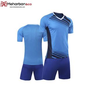 Conjunto de fútbol transpirable de secado rápido para mujer, uniforme de portero de diseño corto, venta al por mayor, para árbitro - Product Image 4