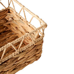 Custom <b>Large</b> Handwoven Water Hyacinth, Storage Boxes Decorative Eco-Friendly Woven Basket for Living Room Decor From Vietnam - Product Image 3