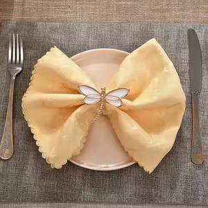 Elegante Anillo de Servilleta Metálico para Restaurante, para Presentación y Decoración de Mesa - Product Image 1