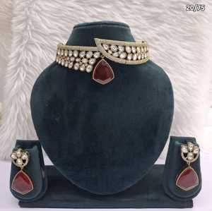 Modern Asymmetric Kundan Choker <b>Set</b> with Maroon Trillion Drop Pendant and Matching Earrings Traditional <b>Bridal</b> <b>Jewelry</b> for Women - Product Image 3