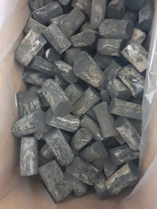 Charbon de bois noir haute efficacité, en morceaux de bois dur, à combustion propre et stable, à haute valeur calorifique, pour barbecue extérieur et usage en restaurant - Product Image 3