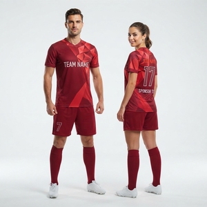 Tenues de sport et d'entraînement personnalisées, uniformes de football pour les sports 2026, vente en gros, respirants, séchage rapide, uniformes de football personnalisés pour hommes - Product Image 2
