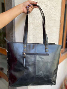 กระเป๋าถือแกะสลักด้วยมือมาใหม่กระเป๋าหนังขนสัตว์โลหะแท้ขนาดใหญ่กระเป๋าคอลเลกชันที่ยอดเยี่ยมของผู้หญิง - Product Image 4