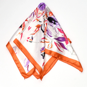 Foulards carrés pour femmes légers et doux Accessoires de mode élégants parfaits pour les commandes à faible quantité minimale de commande - Product Image 1