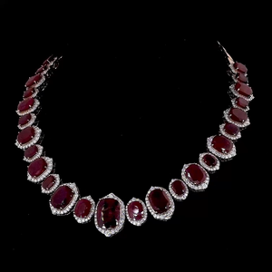 Collar de Plata de Diseño con Diamantes Cultivados en Laboratorio y Piedras de Imitación de Rubí Rojo |   Joyería nupcial | Joyería nupcial de lujo - Product Image 1