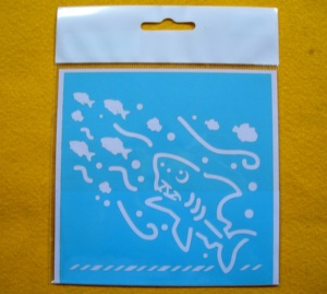 Pochoirs artistiques HC0121 |   Pochoir en plastique bleu en forme de poisson avec motif marin pour les arts et l'artisanat - Product Image 1