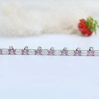 Pulsera JIYA Hecha a Mano Personalizable de Plata 925 con Moissanita VVS Corte Radiante, Perla de Agua Dulce y Baño de Oro Rosa, Tamaño Ajustable