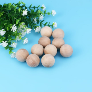 Cuentas de madera y bolas artesanales para creaciones artísticas y proyectos de bricolaje, letreros de madera para pared - Product Image 1