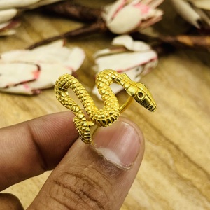 Nouvelle Arrivée Bague Serpent en Laiton, Bagues Animaux Gothiques pour Femme, Plaqué Or 18 carats, Bijoux Punk, Bague Statement Biker, Vente en Gros/OEM/ODM - Product Image 2
