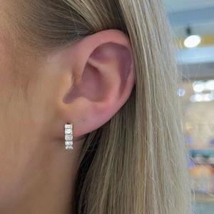 Pendientes de Aro con Diamantes, Oro Sólido de 14k y 18k, Corte Esmeralda, Diamante Cultivado en Laboratorio, Estilo Moderno y Minimalista, 10mm, Par de Aros con Bisagra para Uso Diario - Product Image 4