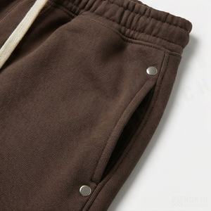 Shorts pour hommes personnalisés avec appliques brodées, style sport décontracté, streetwear, mode premium, tendance été - Product Image 5