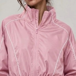 Conjunto Deportivo de 2 Piezas para Mujer, Color Rosa, Chaqueta Corta con Cremallera y Pantalones Cortos, Corte Holgado, Primavera-Verano - Product Image 2
