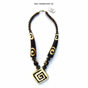 Collar de Cuentas de Hueso Estilo Étnico con Cadena de Eslabones en Forma de Corazón, Joyería Unisex, Pieza Destacada, Alta Calidad, Mejor Precio al por Mayor - Product Image 2