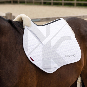Almohadilla de Silla de Montar Cuadrada de Lana Merino Blanca con Logotipo Personalizado, Semifabricada, de Contacto Cercano, Transpirable, Acolchada, para Salto Ecuestre, OEM - Product Image 6
