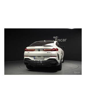 BMW X6 M60i 2024, conduite à gauche, boîte de vitesses automatique, toit ouvrant panoramique, moteur 4,4 L, 5 places, seulement 16 170 km parcourus - Product Image 4