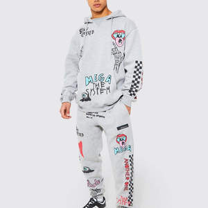 Conjunto deportivo informal para hombre con sudadera con capucha y pantalones de chándal con estampado gráfico de dibujos animados en gris - Product Image 1