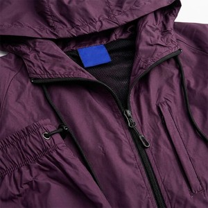 Ensemble de survêtement unisexe vintage violet écologique avec veste coupe-vent à capuche entièrement zippée et pantalon de jogging léger pour le sport en extérieur - Product Image 6