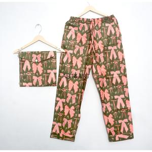 ART&ART Ensemble de pyjama pour femmes en coton 100% pur, respirant, séchage rapide, taille élastique, imprimé floral et animal, manches longues, grande taille - Product Image 3