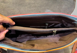 Nuevo bolso cruzado de cuero reciclado occidental, bolso multicolor superventas, bolso de hombro multicolor único y elegante para mujer - Product Image 6