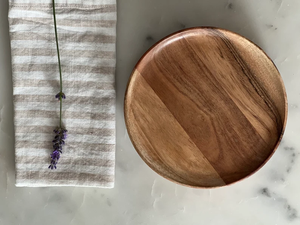 Plato de Postre de Madera de Acacia: Plato Redondo de Madera de 7 Pulgadas para Aperitivos o Plato para Niños - Product Image 3