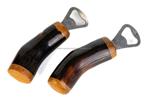 Abridor de Botellas de Acero Inoxidable de Nuevo Diseño, con Mango de Cuerno, Abridor Multiusos de Moda para Cerveza, Material Metálico - Product Image 4