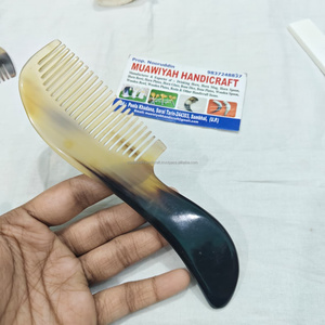 Peigne à cheveux en corne de bœuf de qualité supérieure, antistatique, fait main, démêlant, à dents larges, en corne naturelle - Product Image 6
