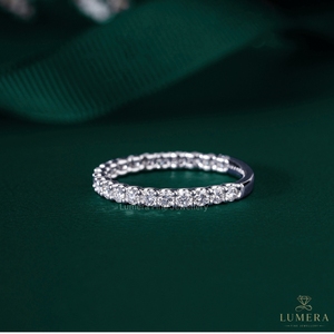 แหวนแต่งงานเพชรเลี้ยงในห้องปฏิบัติการแบบเต็มวง 14K/18K ทองคำขาวชุบโรเดียม หรูหรา ได้รับการรับรองจาก IGI แหวนฉลองครบรอบ - Product Image 3