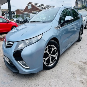 Ruedas de Aleación AMPERA 1.4 ELECTRON 2014 USADAS EN BUEN ESTADO - Product Image 1