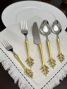 ชุดช้อนส้อมมีดสแตนเลสแบบด้ามทองคำ ราคาขายส่ง สำหรับรับประทานอาหารบนโต๊ะอาหารสุดหรู - Product Image 1