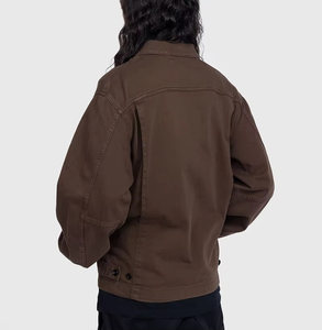 เสื้อแจ็คเก็ตผ้าแคนวาสทรงสลิมแบบยูนิเซ็กซ์ หลายกระเป๋า สไตล์ซาฟารี แขนยาว เหมาะสำหรับกิจกรรมกลางแจ้ง ชุดลำลองสำหรับทำงาน รับผลิตแบบ OEM ODM จำหน่ายส่ง - Product Image 2