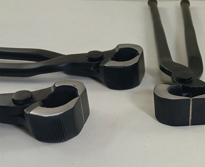 Outil de démontage de fer à cheval à tête plate, modèle spécial diamant, revêtement noir, en acier forgé durable, pour l'équipement d'entretien des sabots - Product Image 3